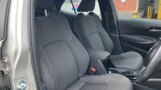 Toyota Corolla 1.8 VVT-i Hybrid Icon Tech 5dr CVT Hybrid Hatchback